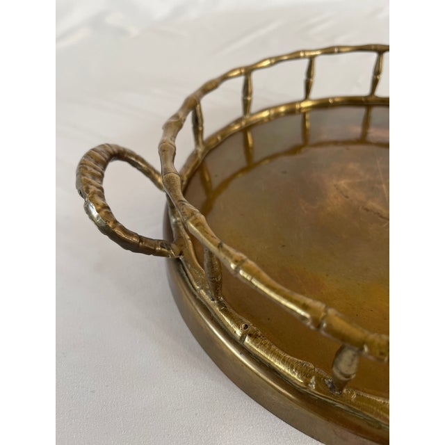 1970s Hollywood Regency Brass Faux Bamboo Rail Round Serving Tray For Sale - Image 4 of 10