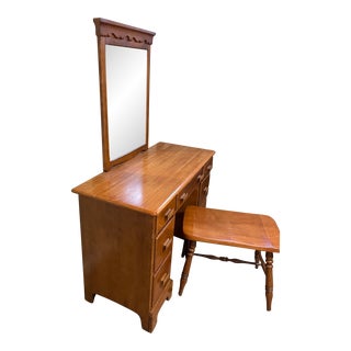 Mid 20th Century Maple Vanity - Set of 3 For Sale