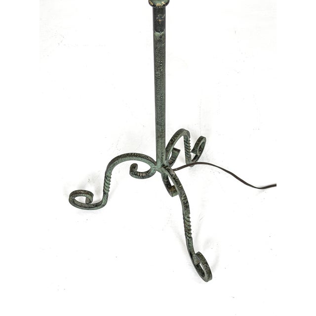 A highly unusual and sculptural Swedish floor lamp produced by Bjerkås Armatur during the 1940s, embodying the poetic...
