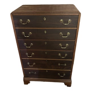 1980’s Two Tone Solid Wood Mahogany Chest of Drawers For Sale