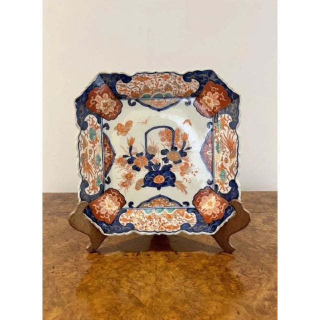 Large Japanese Hand Painted Imari Plate, 1900s For Sale - Image 4 of 5