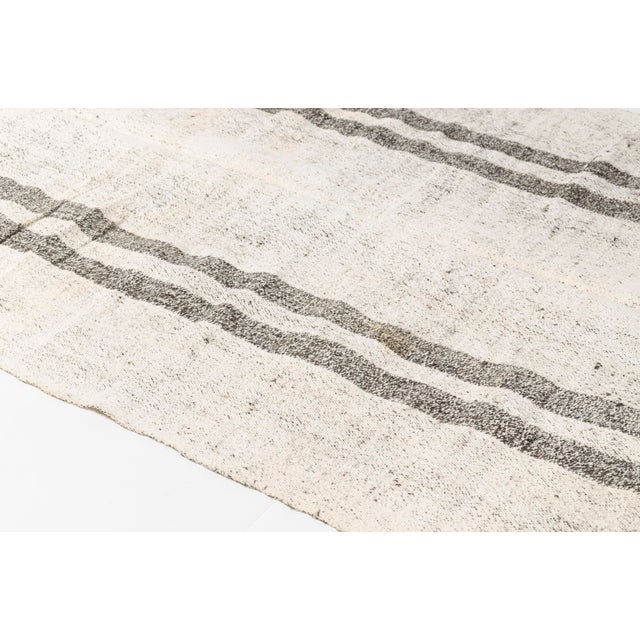 1950s Minimalist Neutral Decor Kilim For Sale - Image 4 of 9