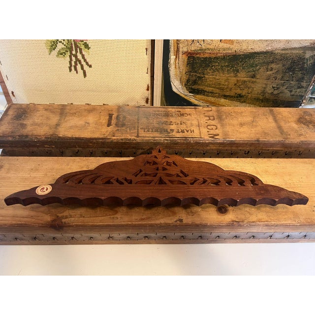 1970s 1970s Vintage Carved Wooden Bird Design Wall Hooks For Sale - Image 5 of 7