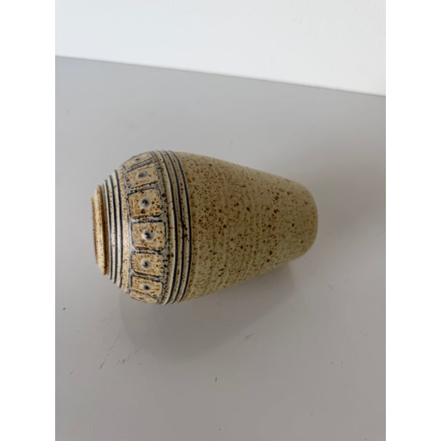 Mid-Century Modern Vintage Studio Art Pottery Ceramic Vase – Signed For Sale - Image 3 of 12