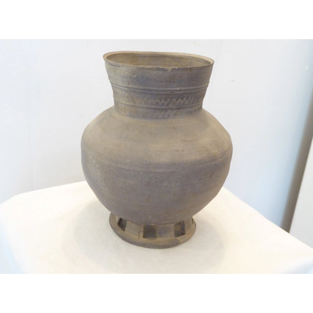 Korean Silla Dynasty Gray Ceramic Vase For Sale - Image 4 of 5
