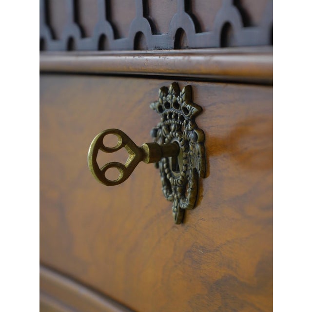 Vintage Walnut Georgian Style High Chest For Sale In Philadelphia - Image 6 of 16