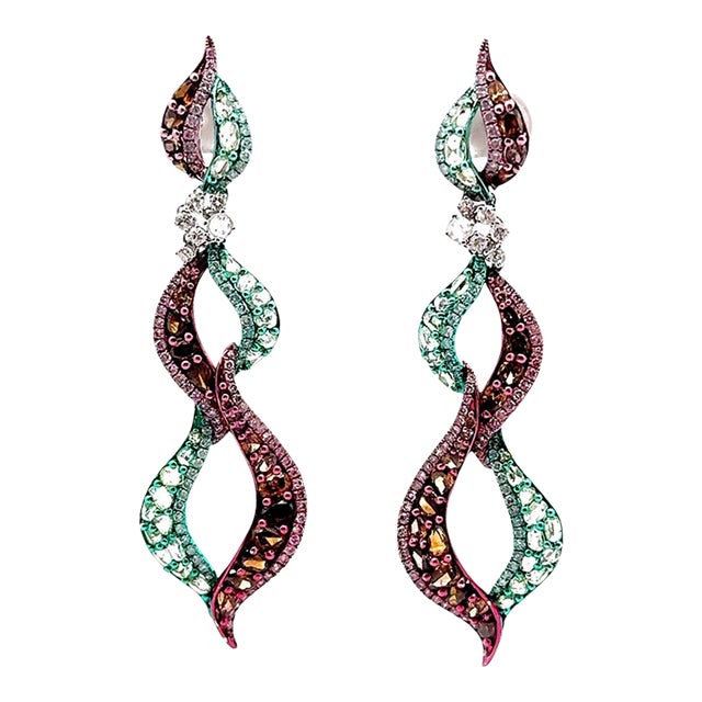18k Gold Green & Pink Rhodium Diamond Dangle Earrings - 2 Pieces For Sale