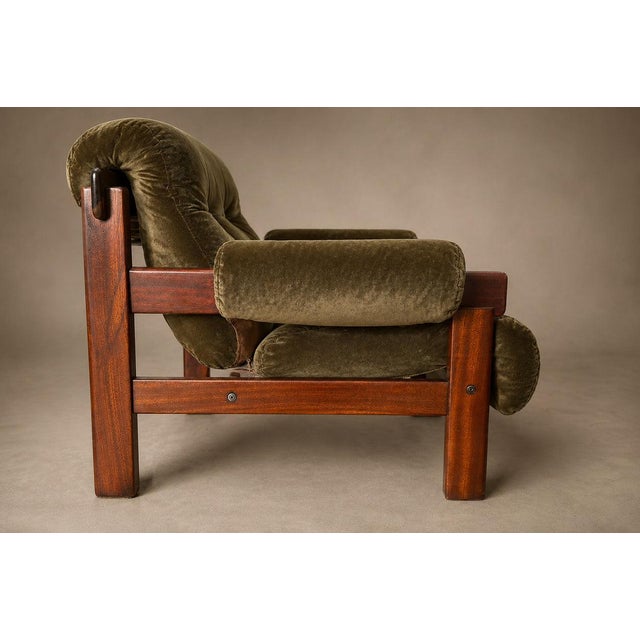 Pair of “Copa” Armchairs in Jatobá and Olive-Green Mohair by Jean Gillon for Italma, Brazil, 1960s For Sale In New York - Image 6 of 18
