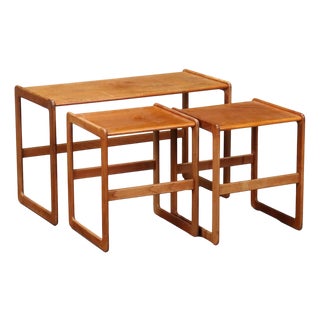 Vintage Coffee Tables in Teak Veneer, England, 1960s, Set of 3 For Sale