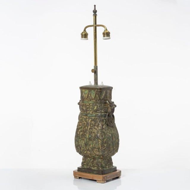 Patinated Bronze Table Lamps in the style of William Billy Haines, 1960s, Set of 2 For Sale - Image 6 of 6