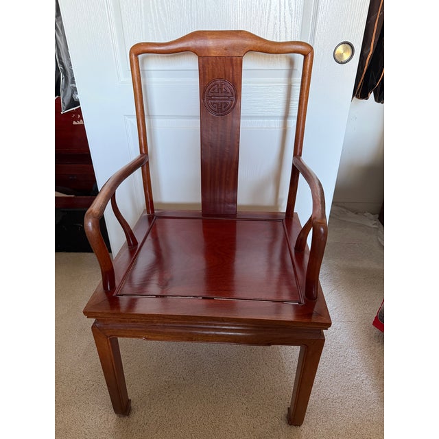 Chinese 1950s Chinese Ming Style Rosewood Hand-Carved Dining Table With 6 Chairs - Set of 7 For Sale - Image 3 of 10