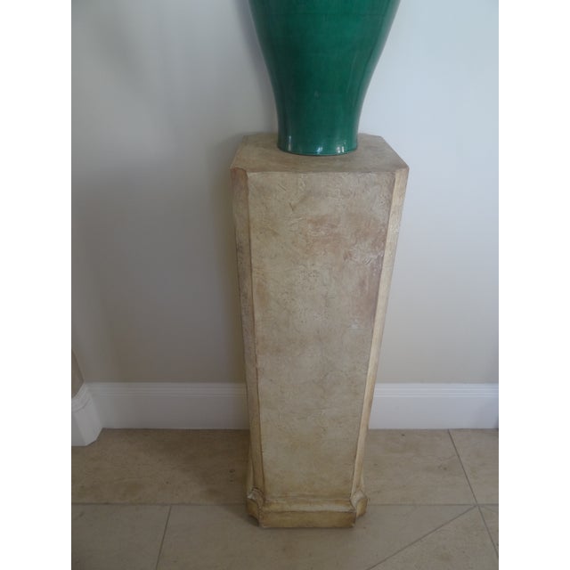 French Vintage Dennis & Leen Louis XVI Pedestals - a Pair For Sale - Image 3 of 12