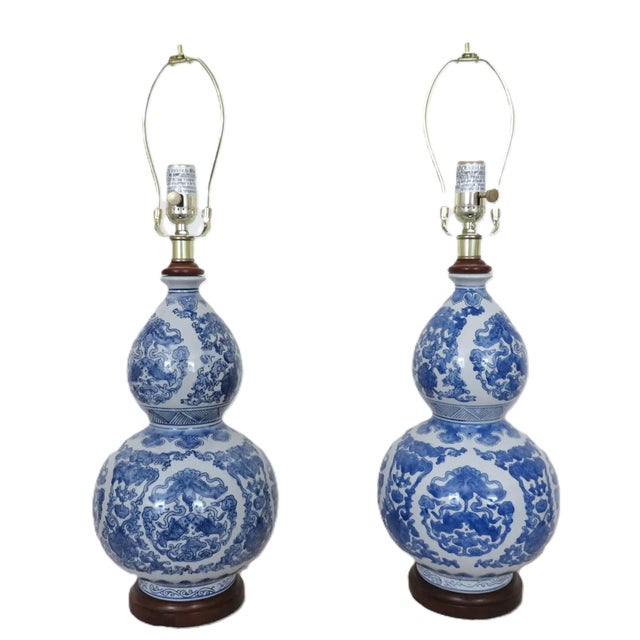 Contemporary Chinoiserie Ralph Lauren Designer Table Lamps Blue & White Gourd Shape Koi Fish - a Pair For Sale - Image 3 of 10