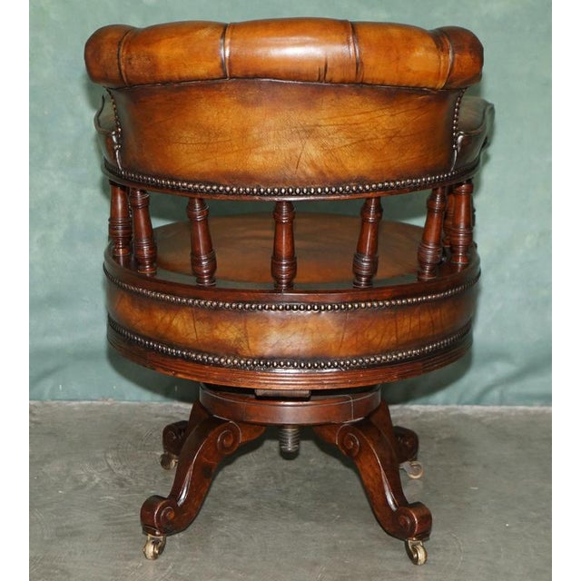 Antique Captain's Desk Chair in Brown Leather, 1880 For Sale - Image 16 of 18
