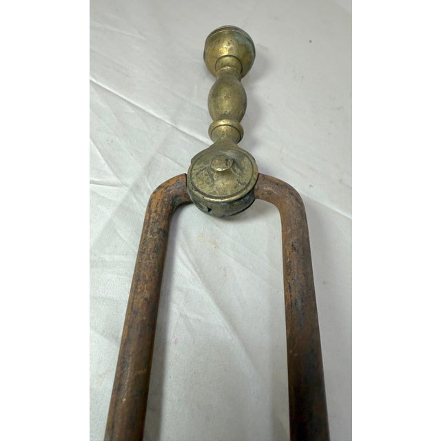 Antique 18th Century Wrought Iron Turned Brass English Fireplace Tongs Tool 11 For Sale In New York - Image 6 of 10
