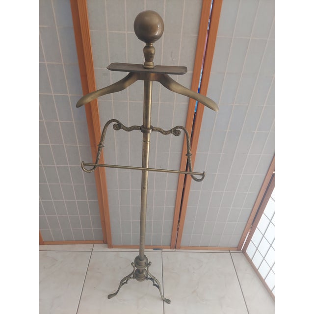 Vintage Art Deco Brass Gentleman's Valey Stand With Cannon Ball 1950's- 1960's Garment Rack. For Sale In Orlando - Image 6 of 14