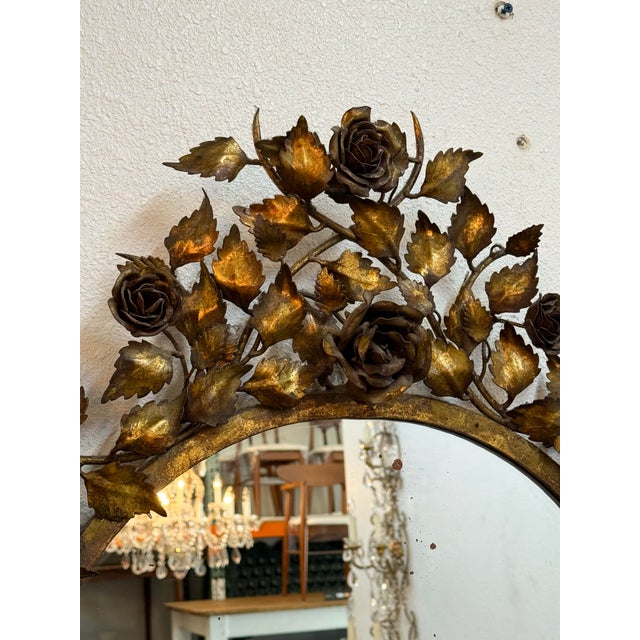 Beautiful gold gilt tole mirror in excellent vintage condition