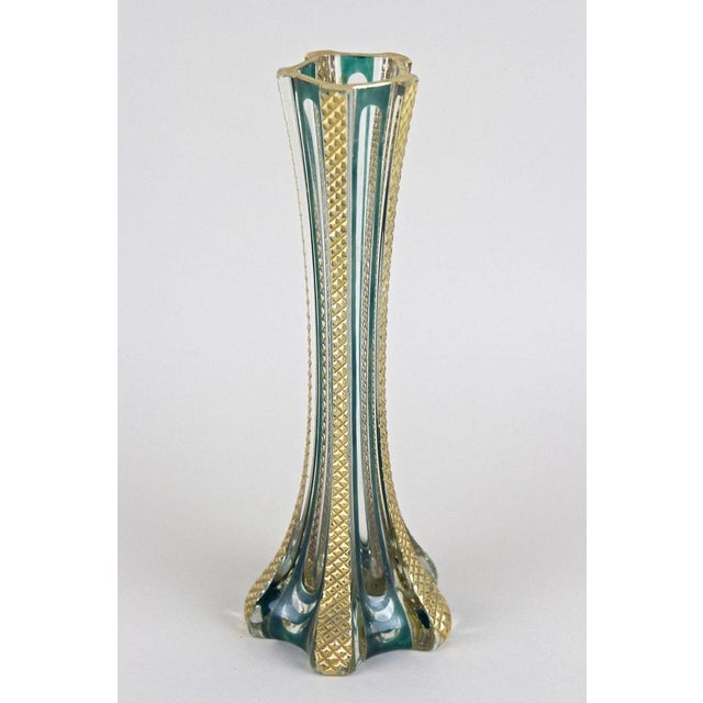 1930s 20th Century Murano Glass Vase with Green and Gilt Accents, Italy, 1930s For Sale - Image 5 of 18