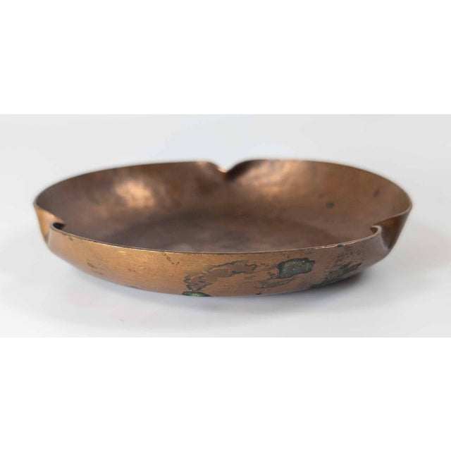 We are selling this small American Arts & Crafts hand hammered copper dish by Roycroft. This small dish was probably...