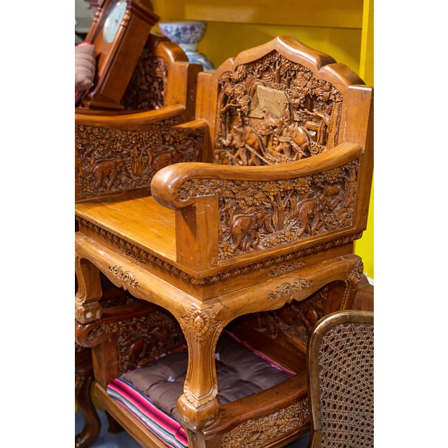Hand-Carved Teakwood Seating Set with Coffee Table, Indonesia, 1970s, Set of 5 For Sale - Image 6 of 7