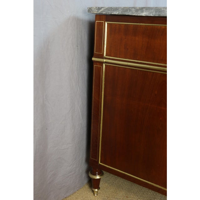 Tan Louis XVI Commode in Wood, 1700s For Sale - Image 8 of 12