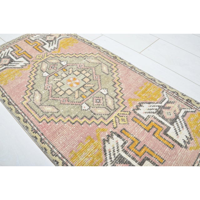 1960s Modern Traditional Turkish Entryway Rug For Sale - Image 4 of 6