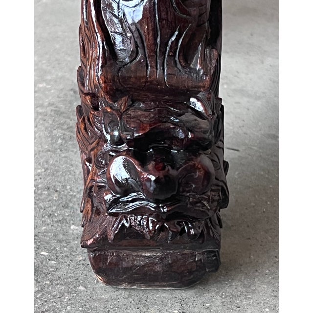 Finely Carved British Colonial 19th Century Round Tiltable Table For Sale - Image 9 of 10