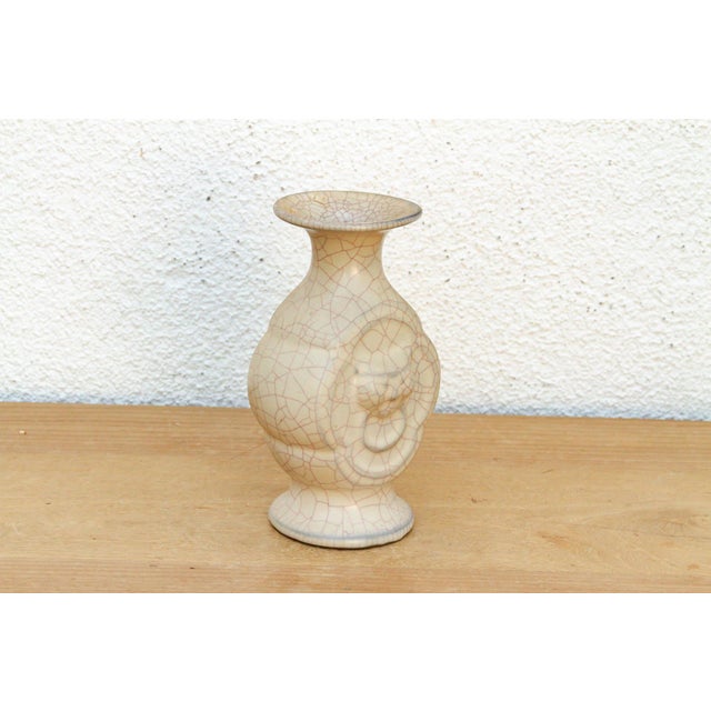 Traditional Ge-Style Stoneware Medallion Vase For Sale - Image 4 of 7
