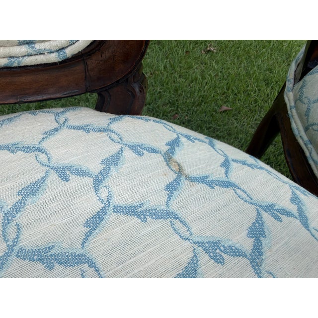 Antique French Louis XV Style Walnut Bergère Armchairs, a Pair For Sale - Image 13 of 18