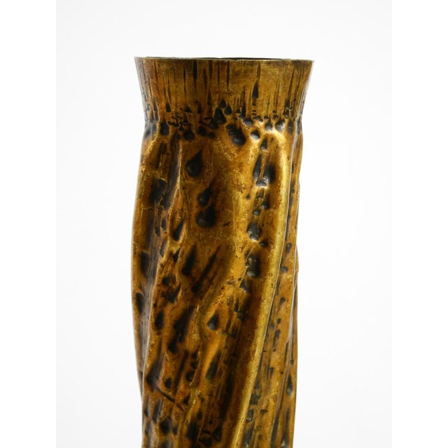 Large Vintage Brutalist Brass Vase, 1975 For Sale - Image 12 of 18