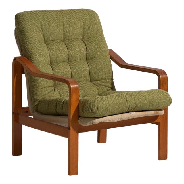 Vintage Lounge Chair in Green For Sale