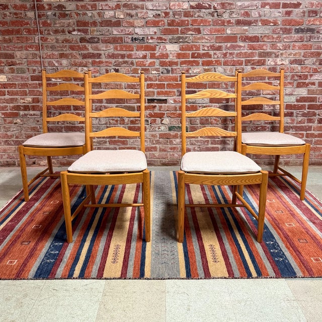 Ercol Ercol Drop Leaf Dinette Set, Elm, England, 1960s For Sale - Image 4 of 12