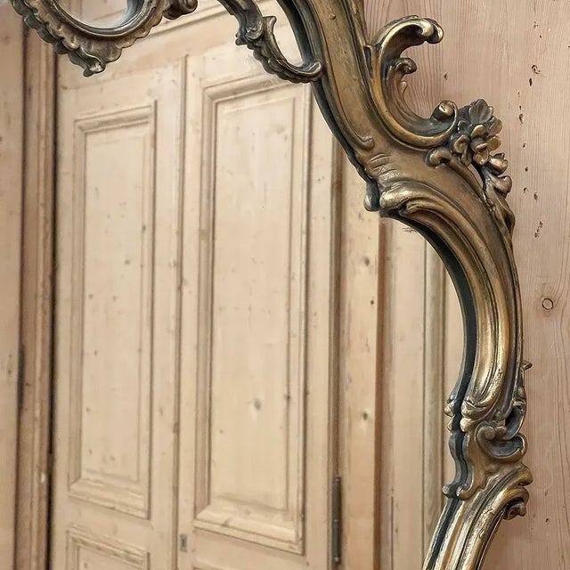 Wood Antique Italian Baroque Patinaed Giltwood Mirror For Sale - Image 7 of 12