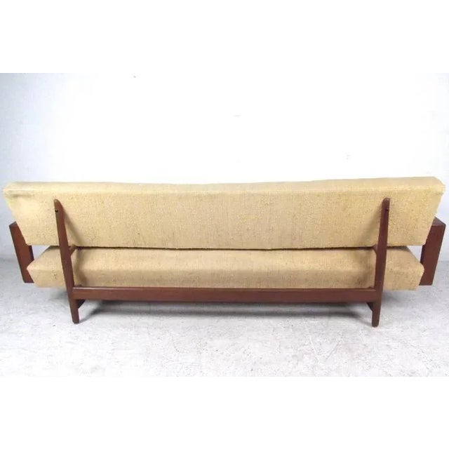 Mid-Century Extending Day Bed Sofa in the Style of Arne Wahl For Sale In New York - Image 6 of 9