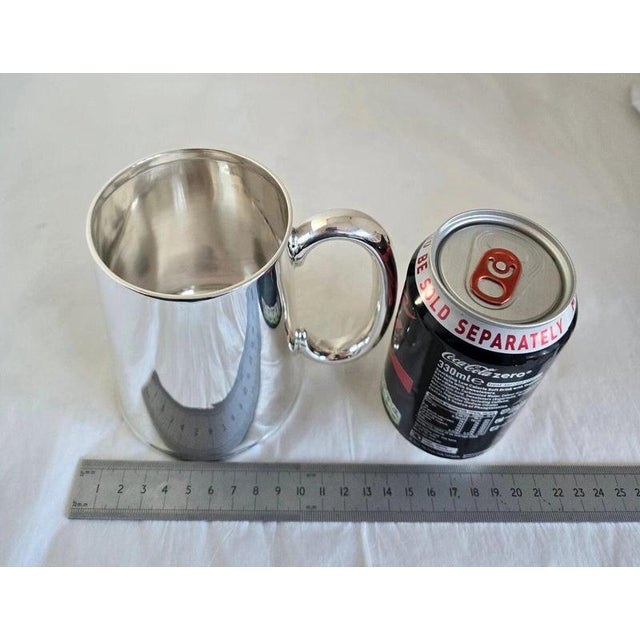 George V Sterling Silver Pint Tankard from Harrison Fisher & Co., Sheffield, 1944 For Sale - Image 16 of 17