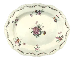 Chinese Export Platter with Floral Sprays Shaped Edge
