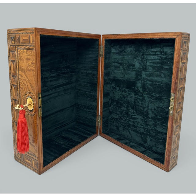 Antique Vintage English Burl Walnut Wooden Marquetry Victorian Jewelry Box 19Ct For Sale - Image 6 of 12
