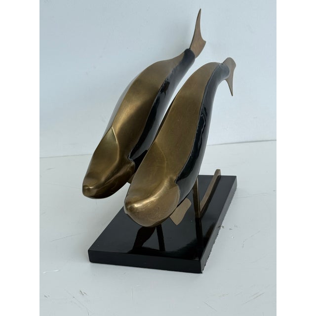 Late 20th Century Vintage Brass and Wood Sculpture Depicting Two Fish For Sale - Image 5 of 8