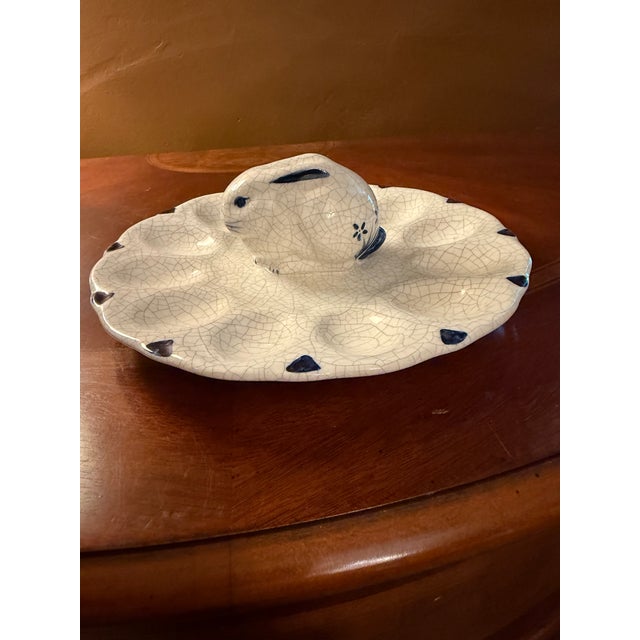 Vintage Potting Shed Dedham Bunny Deviled Egg Platter 8.5" - Crackle Glaze For Sale - Image 6 of 9