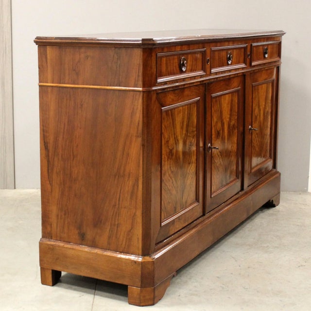 Antique Sideboard in Walnut, 1800s For Sale - Image 3 of 10