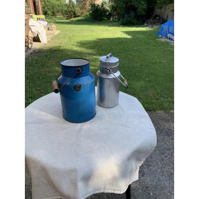 Blue and Aluminum Milk Cans, 1950s, Set of 2 For Sale - Image 3 of 8