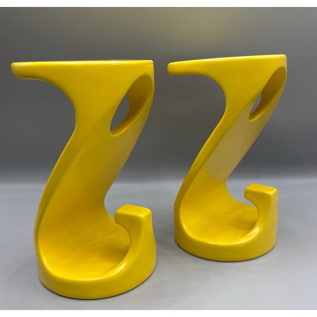 Gaetano Pesce Space Age Italian Modern Sunny Yellow Mid 20th Century Wall Hooks a Pair For Sale - Image 4 of 9