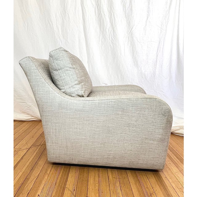 This Kravet club chair features a clean, contemporary design with comfortable proportions and timeless appeal. Upholstered...