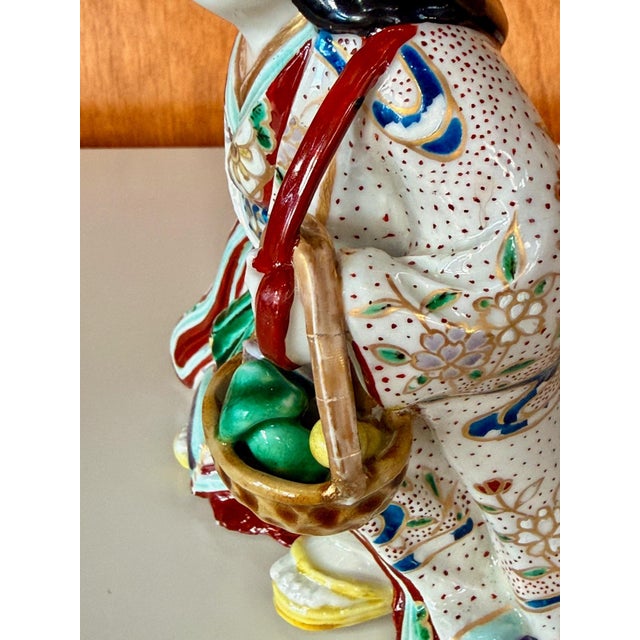 Japanese Imari Porcelain Okimono Otafuku Erotic Aspect Meiji Period For Sale - Image 9 of 18