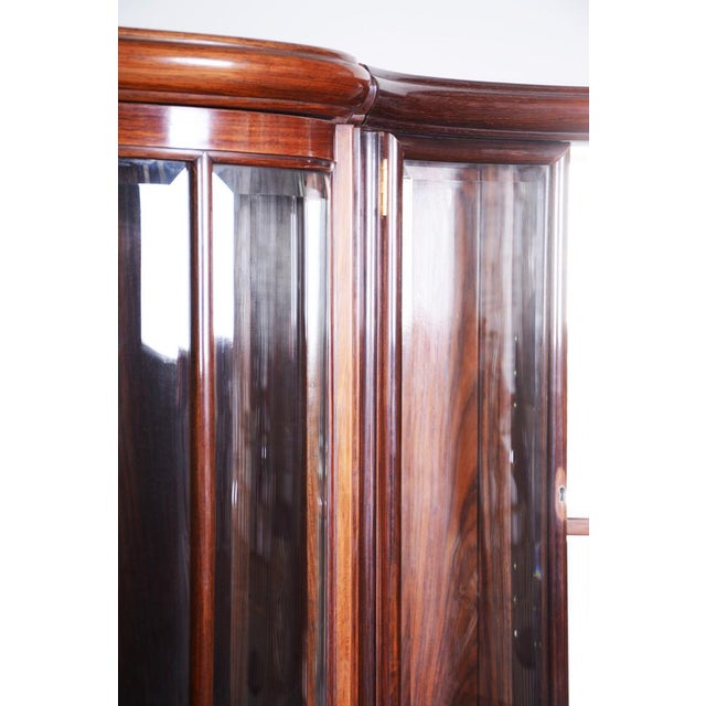 Art Deco Oval-Shaped Sideboard in Rosewood & Original Glass and Mirror, Czech, 1920s For Sale - Image 15 of 18