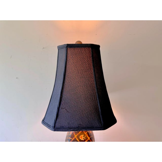 Late 20th Century Butterfly Checkered Hand Painted Table Lamp For Sale - Image 9 of 11