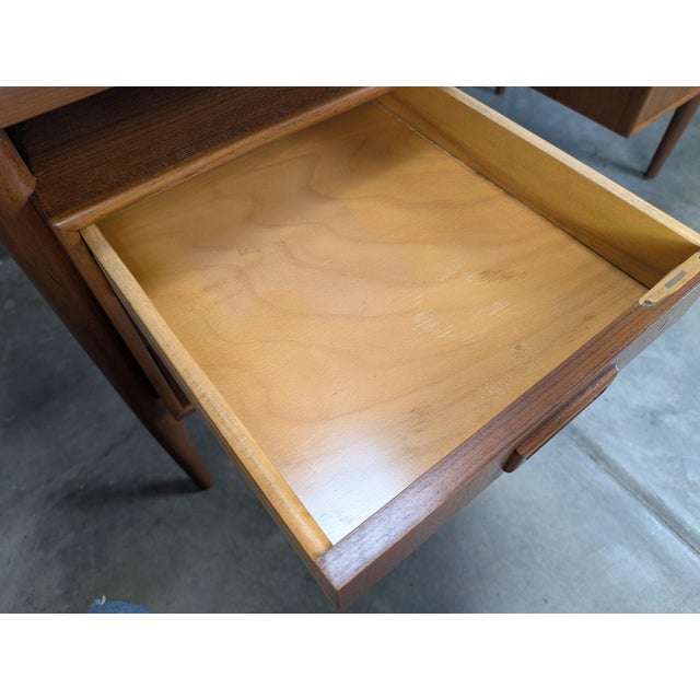 1960s Danish Modern Floating Top Teak Desk Attributed to Johannes Sorth for Bornholm Møbelfabrik For Sale - Image 12 of 18