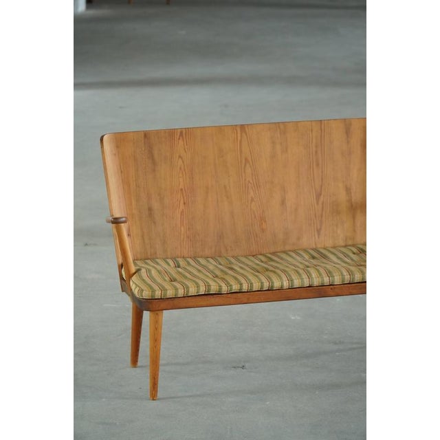 1940s Swedish Fur and Pine Bench by Göran Malmvall for Karl Andersson & Söner, 1950s For Sale - Image 5 of 18