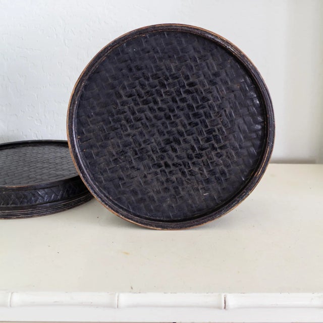 Large Round Black and Red Lacquer Asian Betel Box For Sale - Image 12 of 15