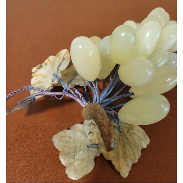 1950s Vintage MCM Stone Green Grape Cluster & Leaves For Sale - Image 5 of 5